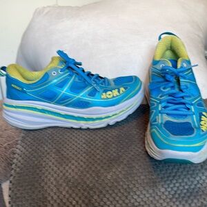 Hoka Stinson 3